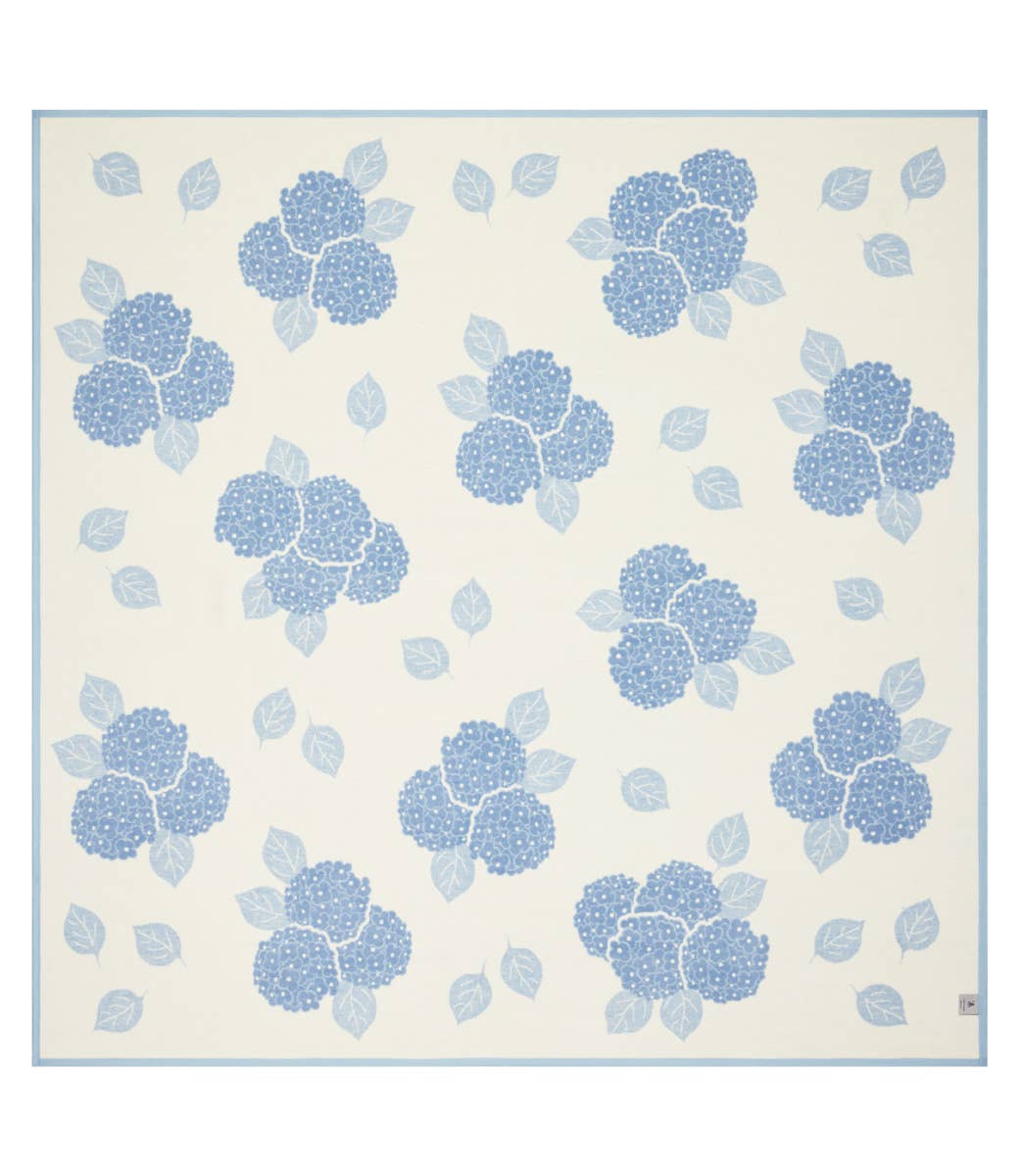 Hydrangeas Bluebell Family Size ChappyWrap Blanket