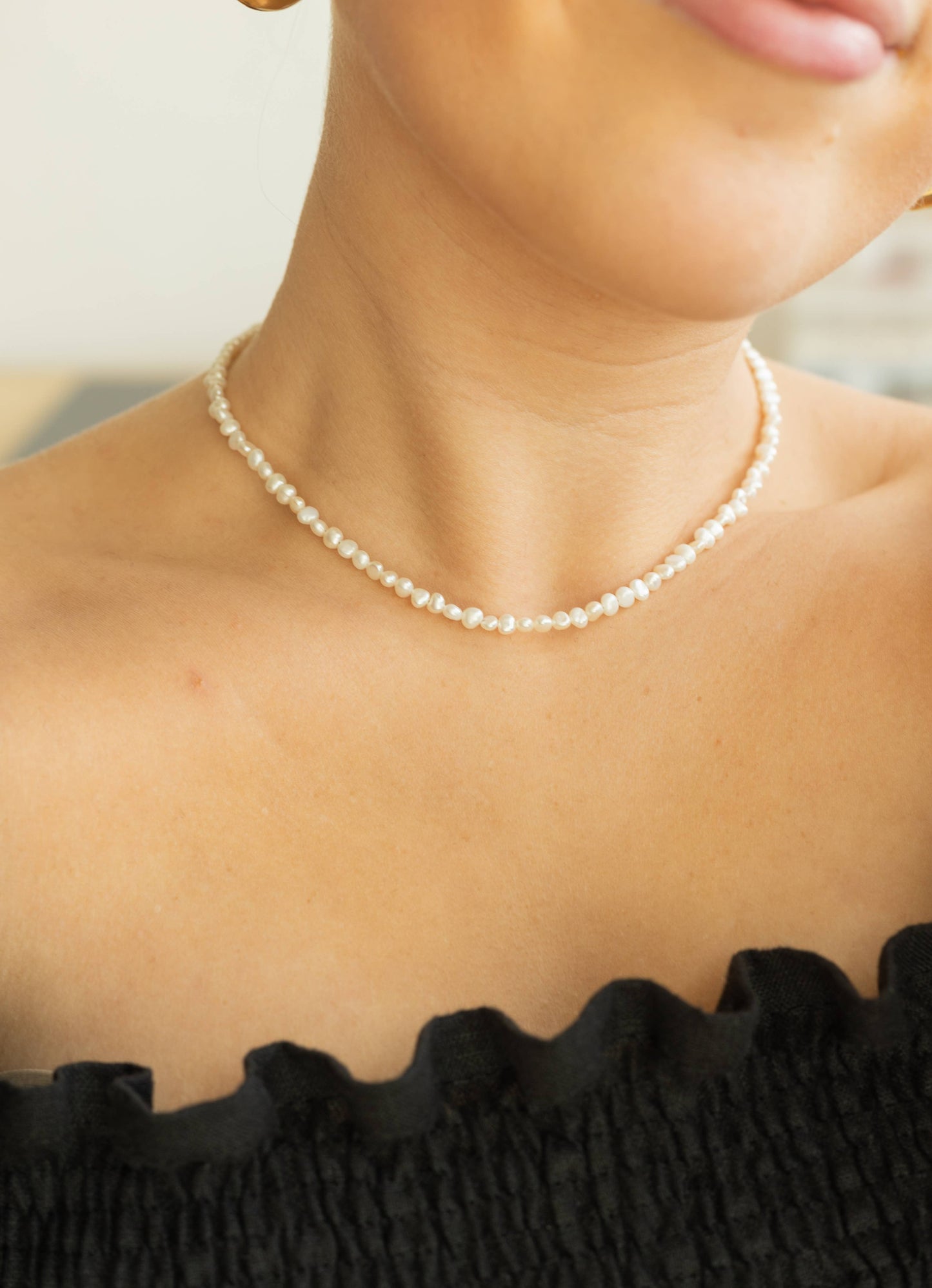 Mini Pearl Necklace
