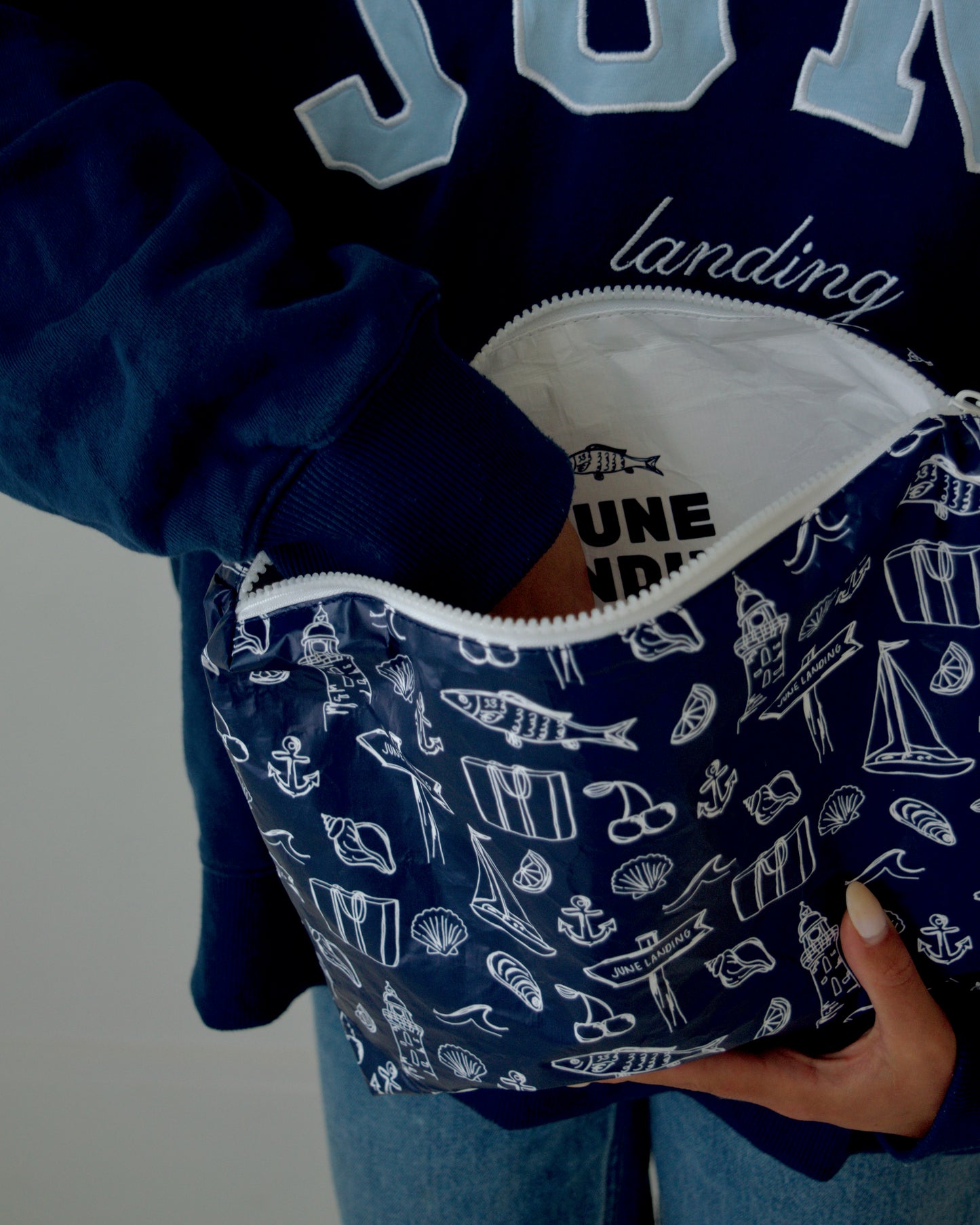 Navy Icon Sketch Essentials Pouch