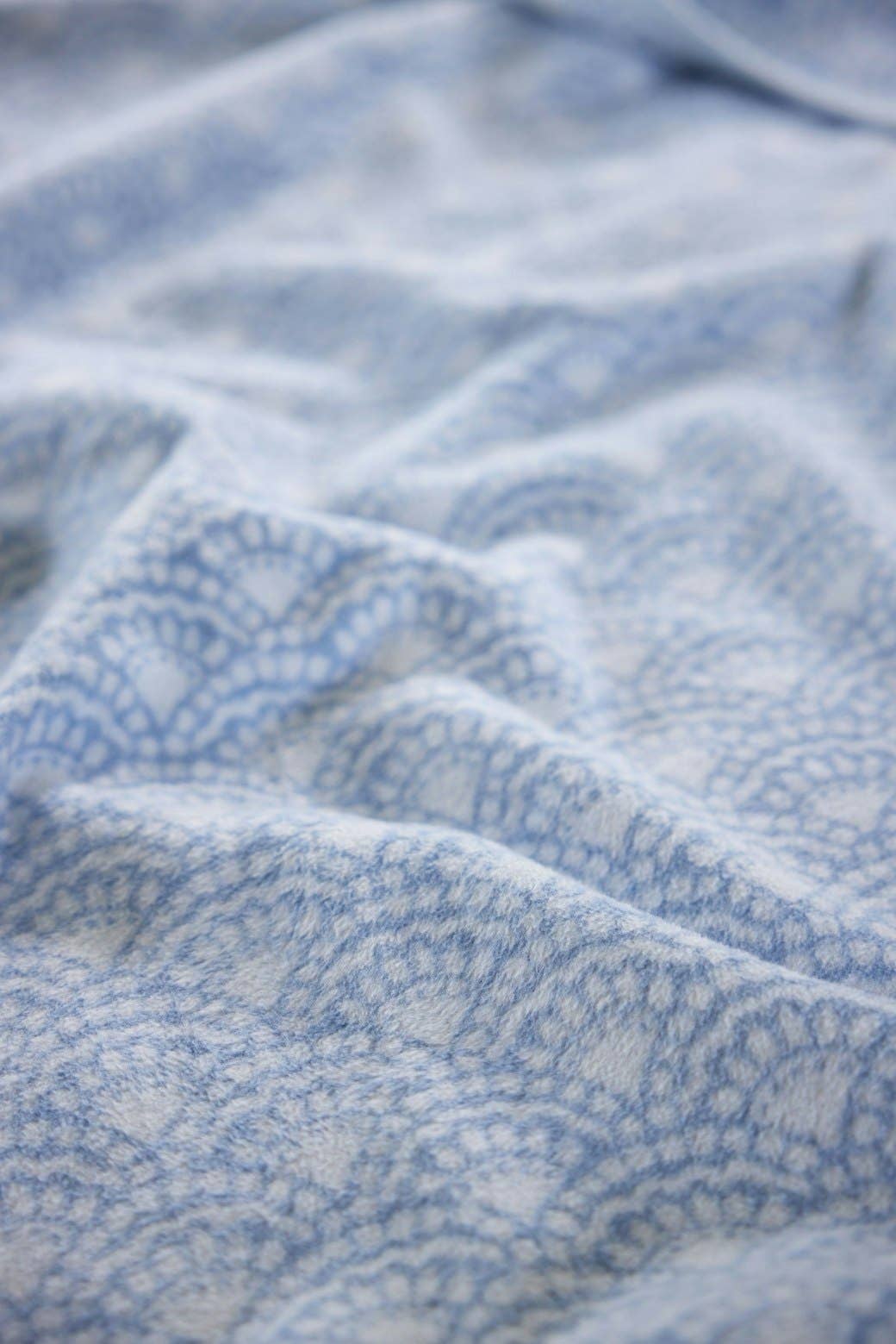 Seaside Scallops Fog ChappyWrap Blanket