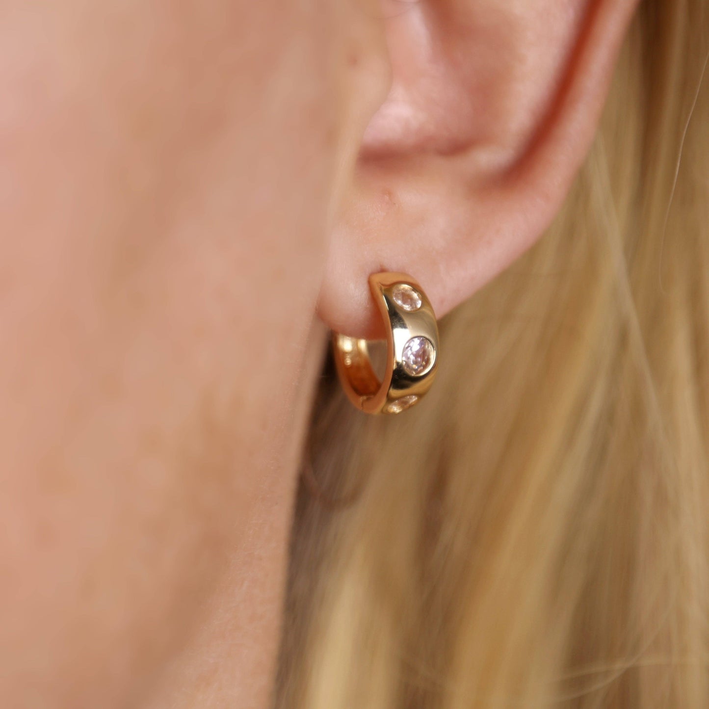 Annika Hoop Earrings
